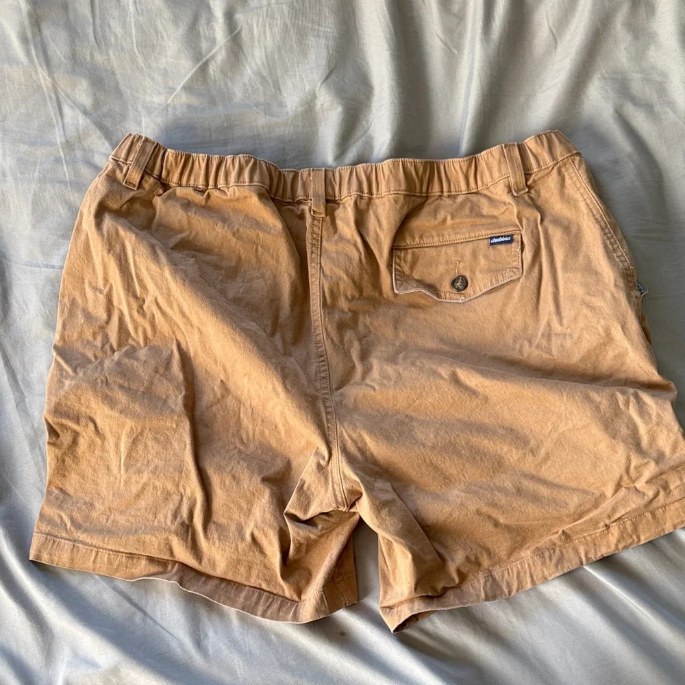 Chubbies Men's Tan Flat Front Shorts - Picture 2 of 3